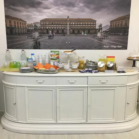 Donna Vicenza Panzió Nápoly