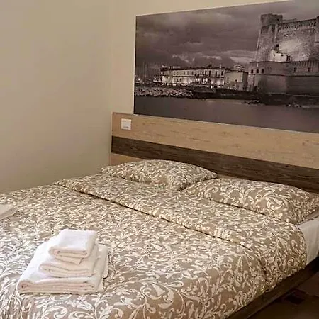 فندق مبيت وإفطار Donna Vicenza