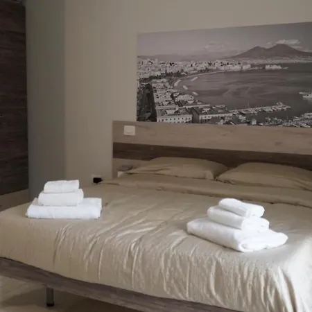 לינה וארוחת בוקר Donna Vicenza 4*